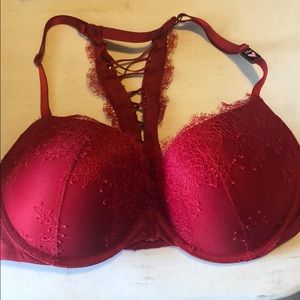 Victoria’s Secret push up bra
